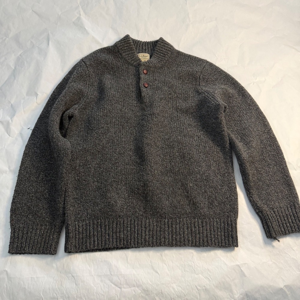 LL Bean Mens LambsWool Sweater Dark Gray Henley Button Neck Knit M Old Money